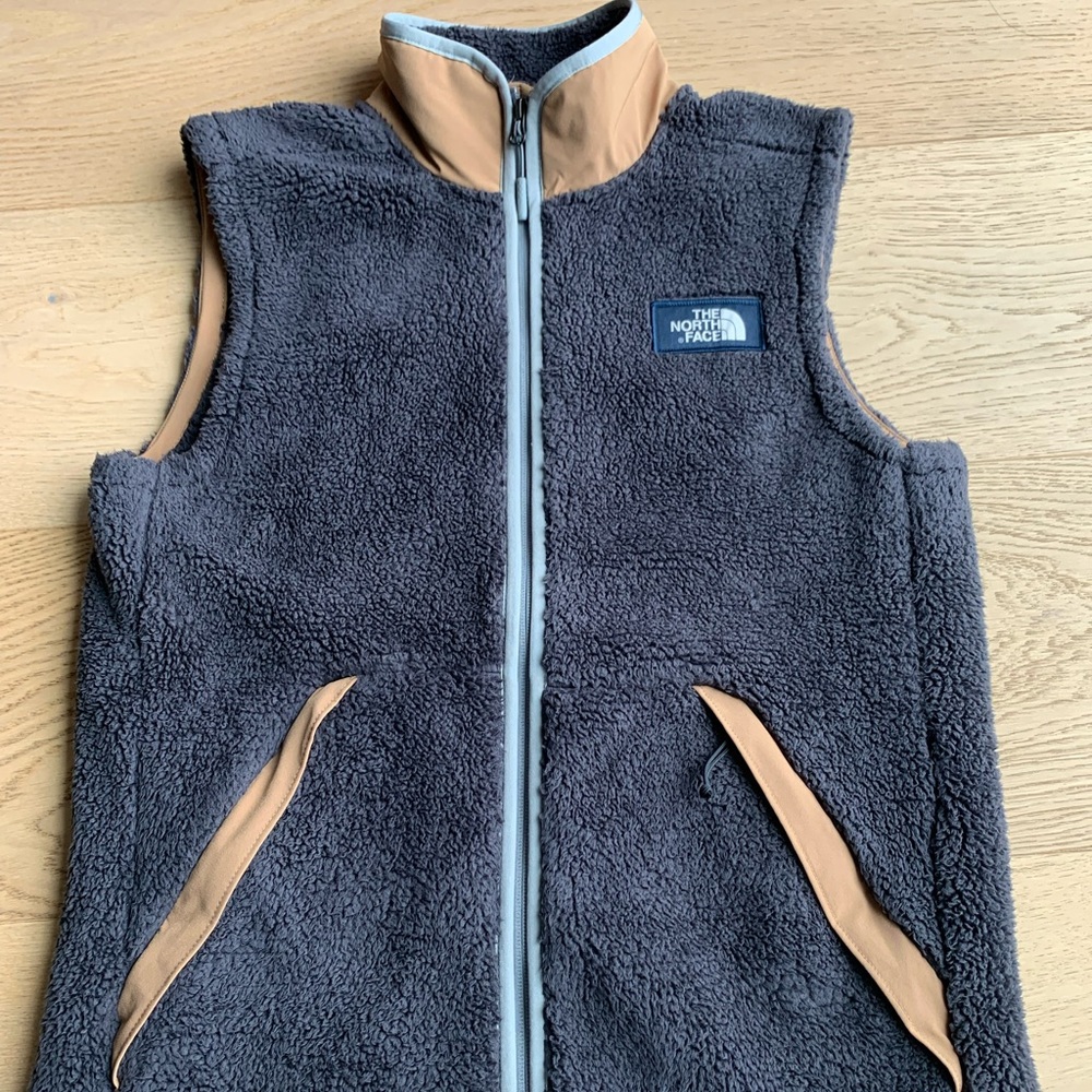 The North Face fleece Vest Men US Small very good condition